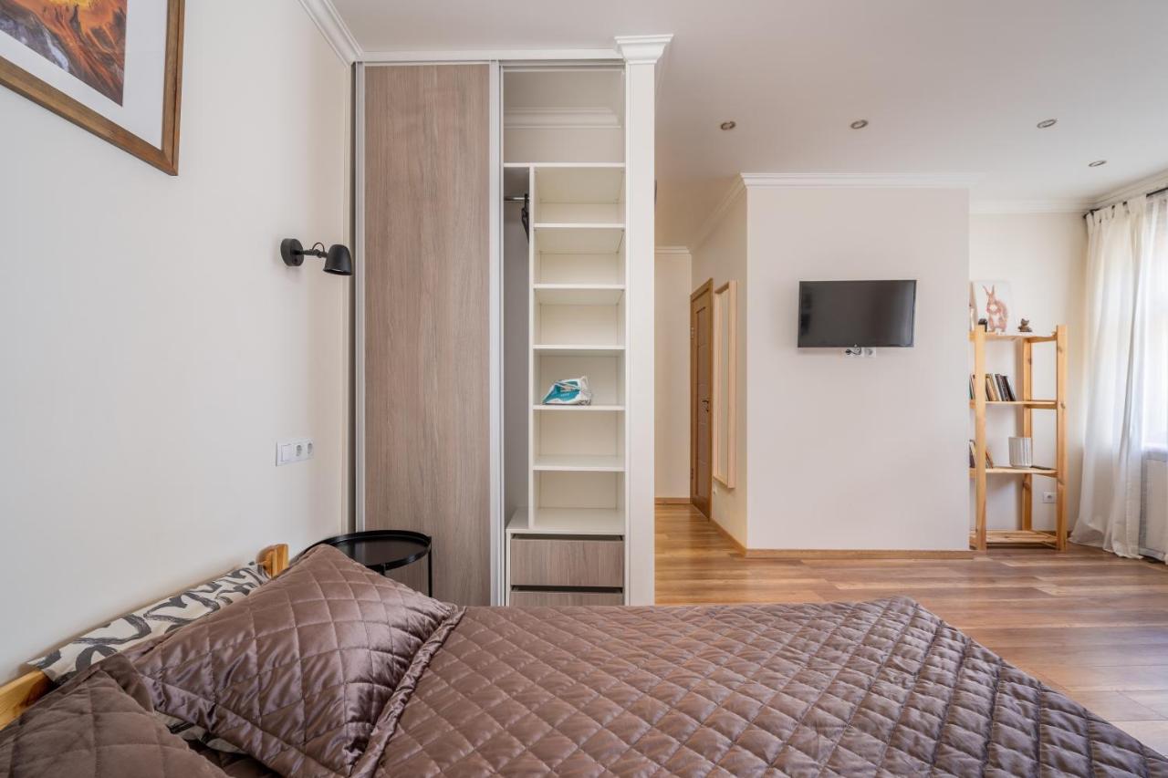Top-floor With Courtyard View In Unesco Area, Murnieku Street Рига